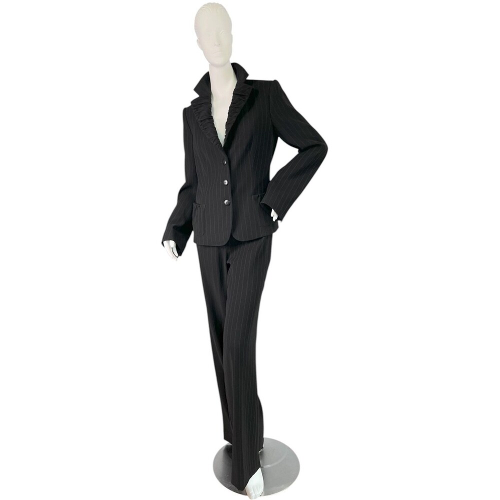 Armani Collezioni Black Pinstripe Pant Suit Pleated Lapel Wide Leg Sz 8/10